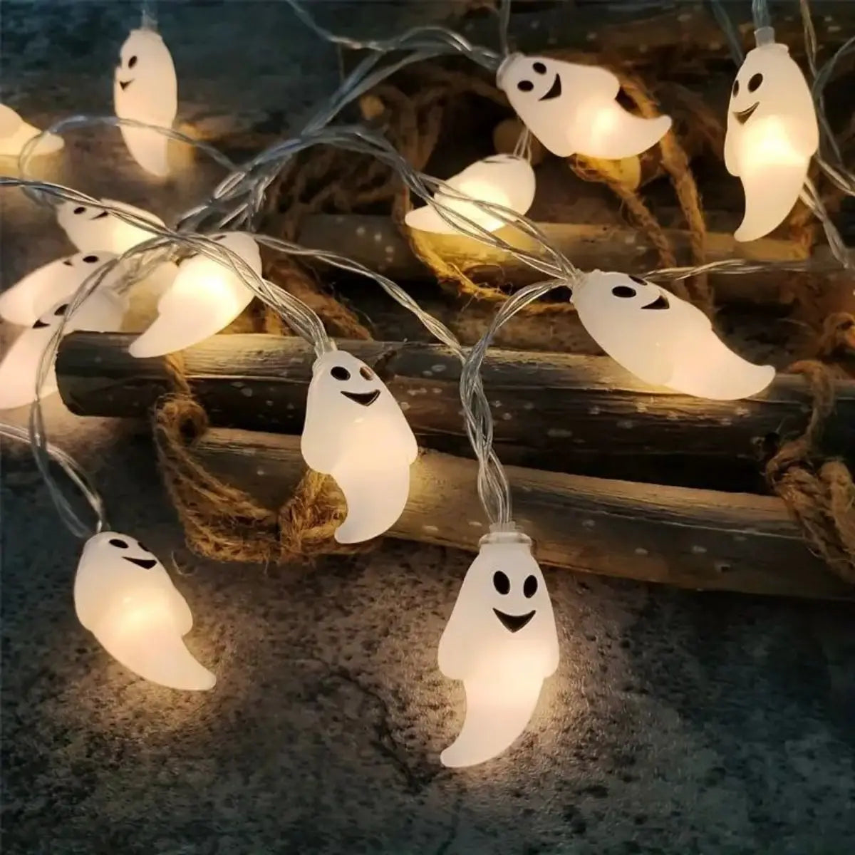 👻 Luces LED de Fantasmas para Halloween – 3M / 20 Luces