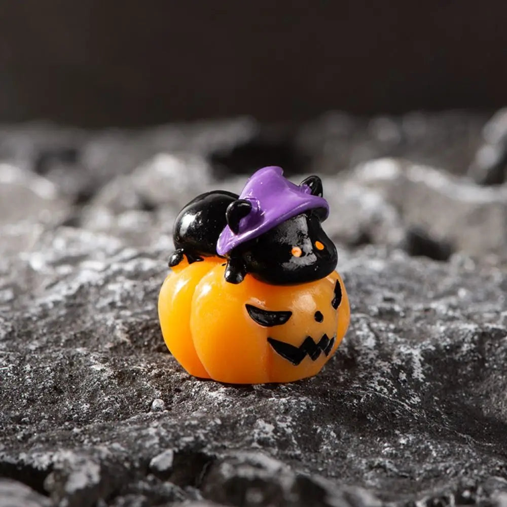 Figuritas de Halloween – Calabaza, Esqueleto y Fantasma en Resina | Miniaturas Decorativas para Fiesta y Hogar